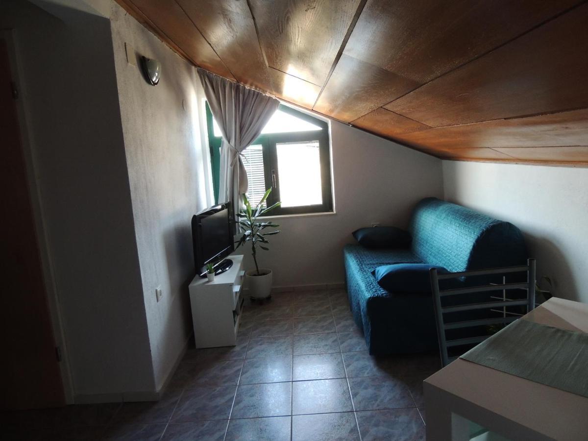 Apartments Suljic - Cash Only Property Stari Grad  Exterior photo