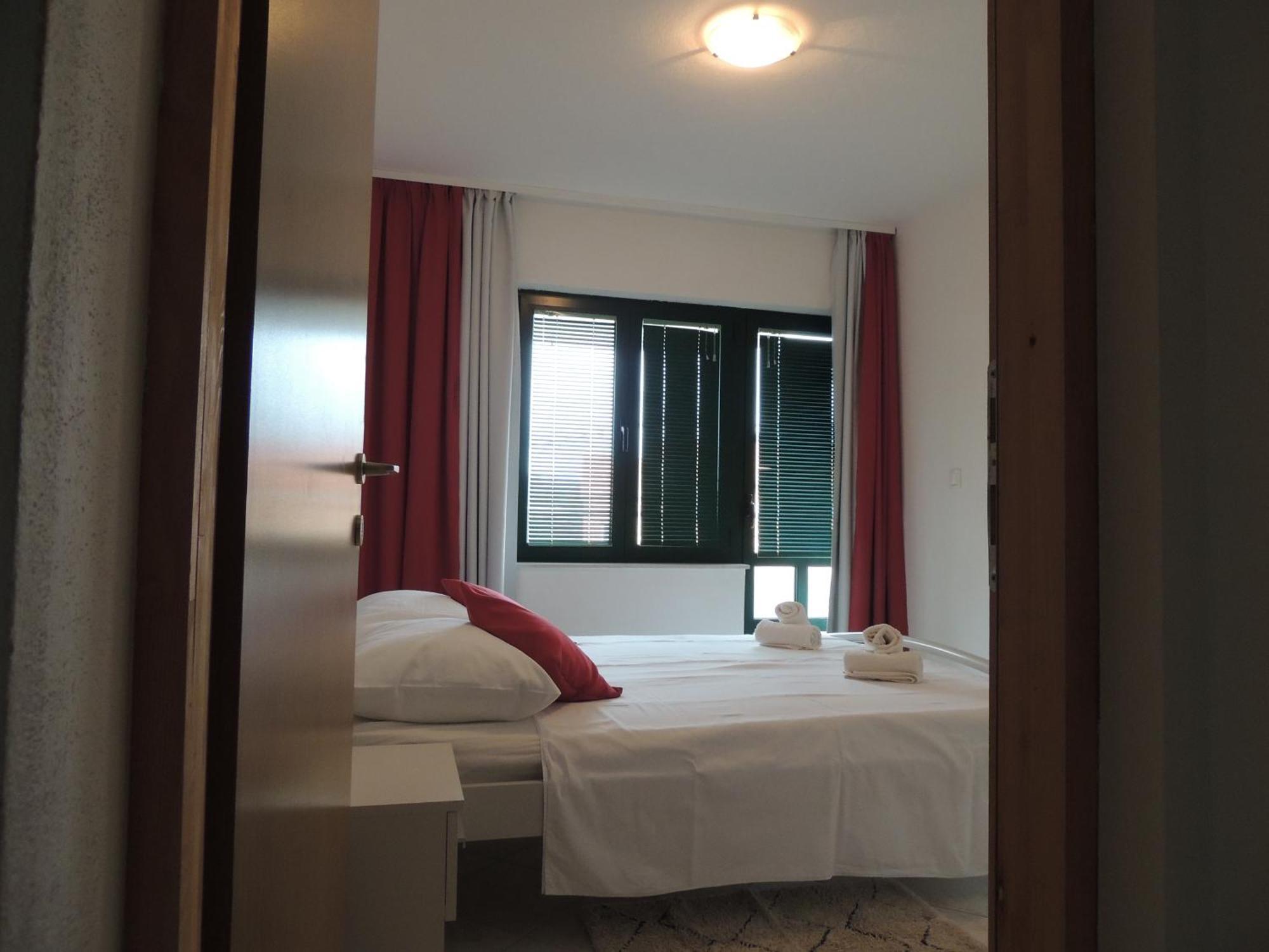 Apartments Suljic - Cash Only Property Stari Grad  Exterior photo