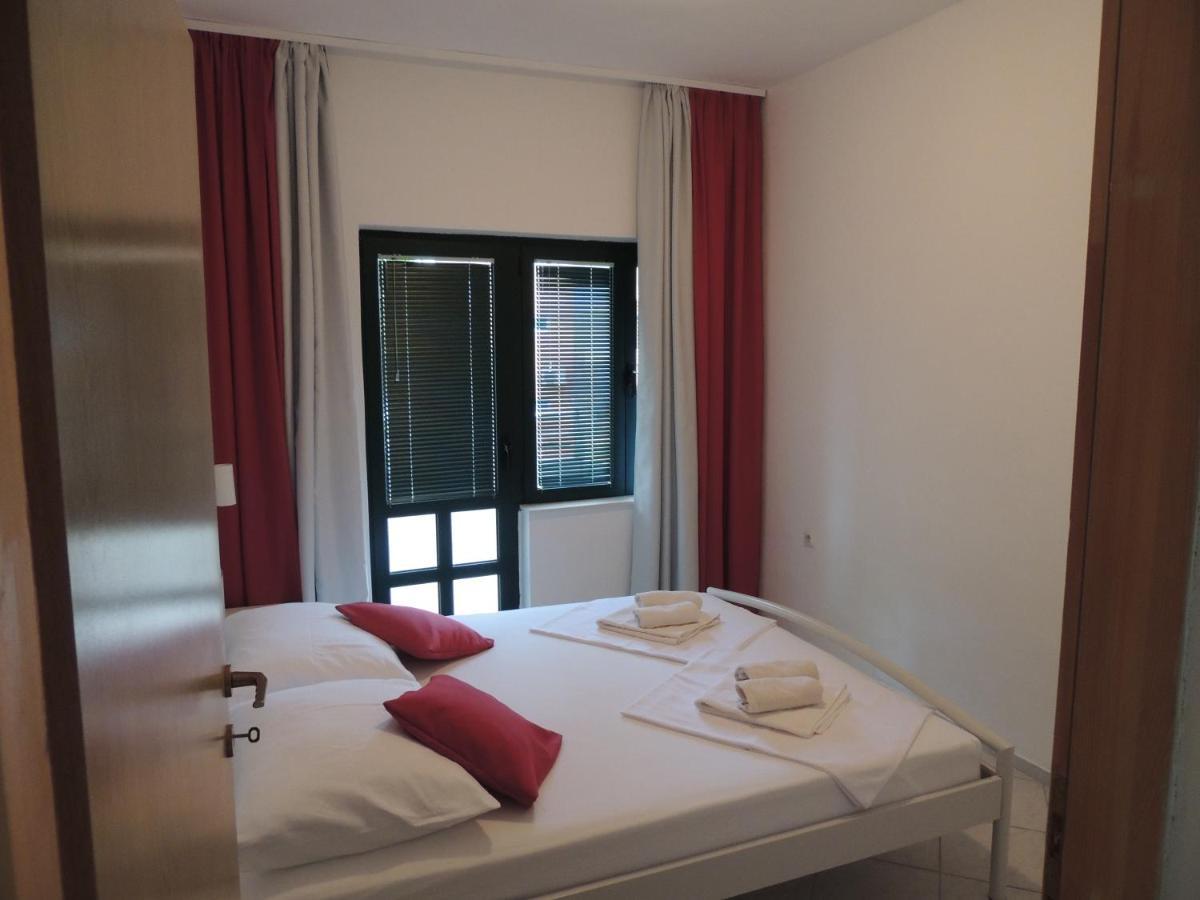 Apartments Suljic - Cash Only Property Stari Grad  Exterior photo
